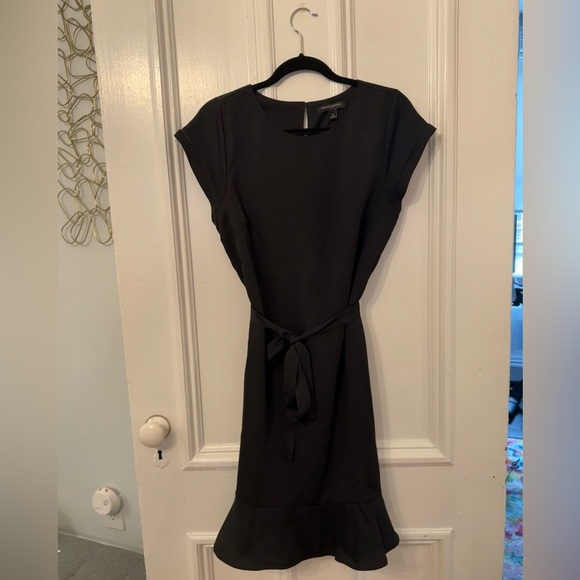 Banana Republic Flounce-Hem Fit-and-Flare Black Dress (NWOT) - Picture 1 of 8